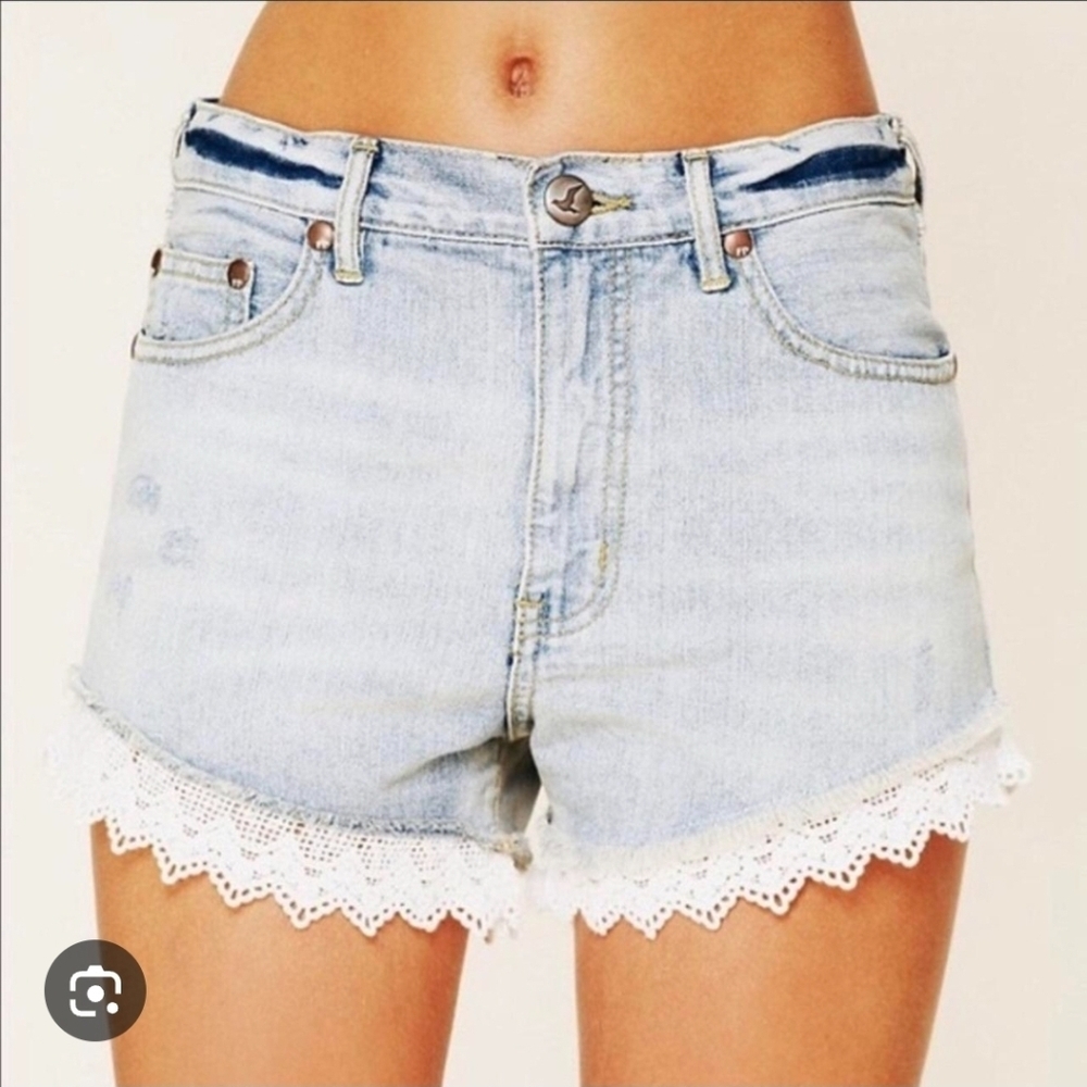Free People Denim Striped Eyelet Lace Shorts Size 26